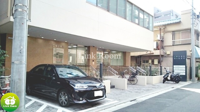 ラポール西大島イーストの駐車場