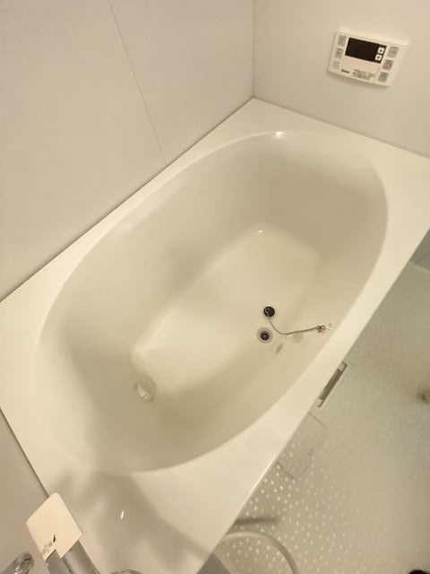 クレスト園田の浴室