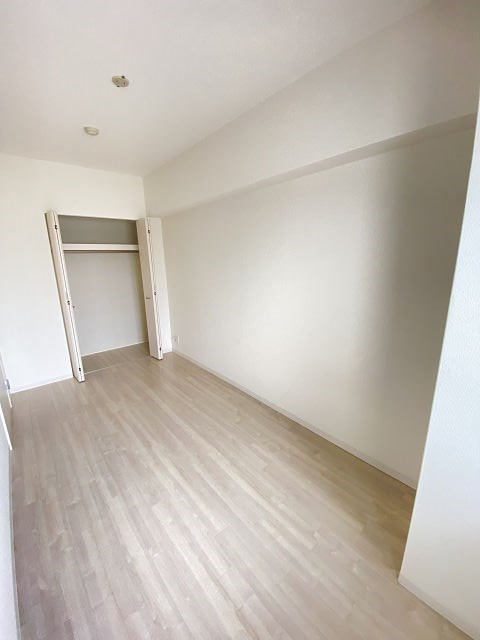 クレスト園田の寝室