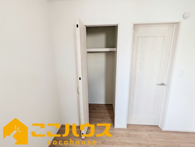 宜野湾市伊佐２丁目　ハートフルタウン　新築戸建て　全６棟　Ａ号棟の収納|子供部屋5.25帖