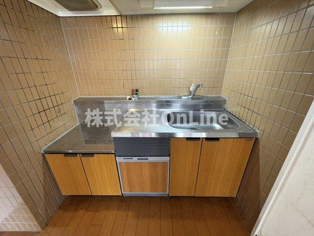 東大阪市長田東１丁目の賃貸マンションのキッチン