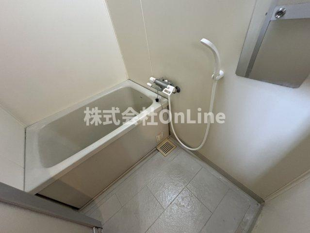 東大阪市長田東１丁目の賃貸マンションの浴室