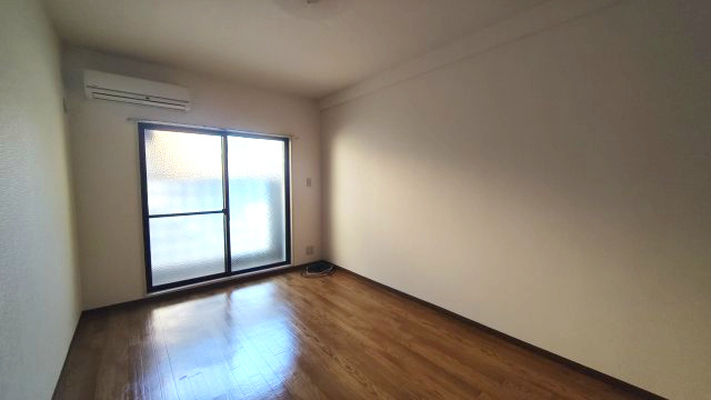 パインリッチⅠの居間・リビング