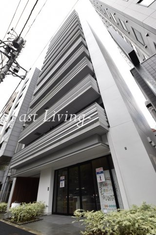 Artio Domaniのエントランス