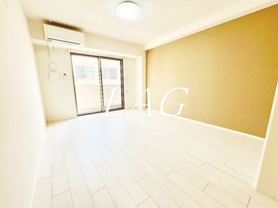 【居間・リビング】 | アヴァンス | 洋室のお部屋です。