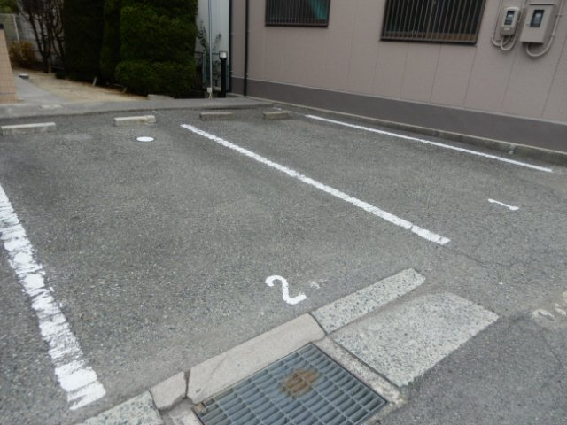サンハイツ大畑の駐車場