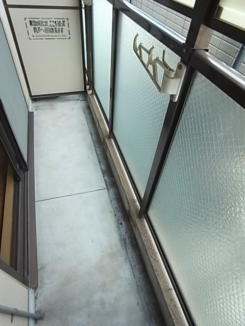 Kビルのバルコニー|広々としたバルコニーです