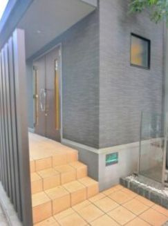 クレイン西日暮里のエントランス|清潔なエントランスです