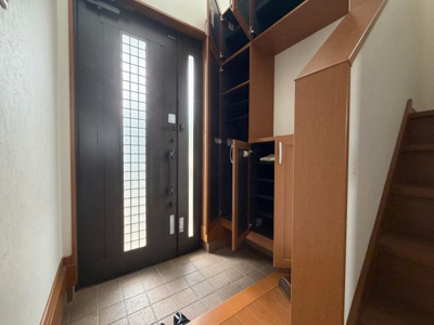 【玄関】 | 厚木市下川入　4LDK