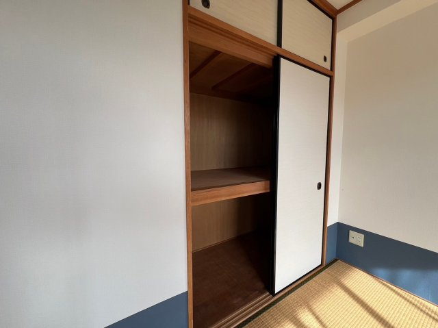 サンシャイン茨木の収納