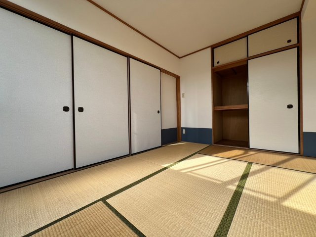 サンシャイン茨木の寝室