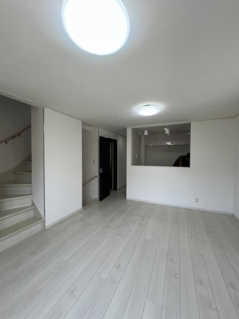 港南台１丁目戸建ての居間・リビング