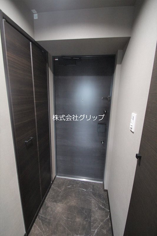 Le'aMARKS横濱参番館の玄関