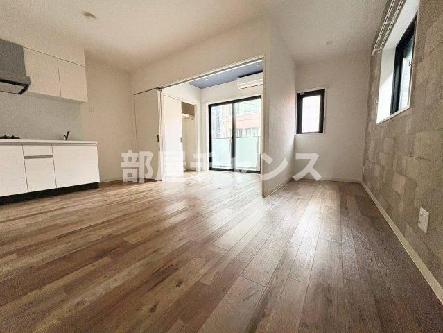 名古屋市中区橘１丁目の賃貸マンションの居間・リビング