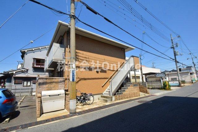 東大阪市御厨西ノ町２丁目のアパートの外観