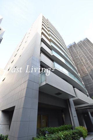 四番町プラザのエントランス