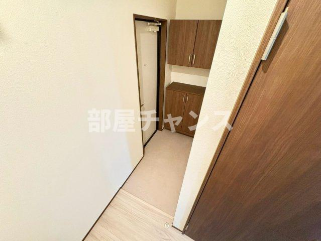 DEVELD城東町EASTの玄関