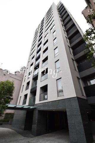千代田区永田町２丁目の賃貸マンションのエントランス