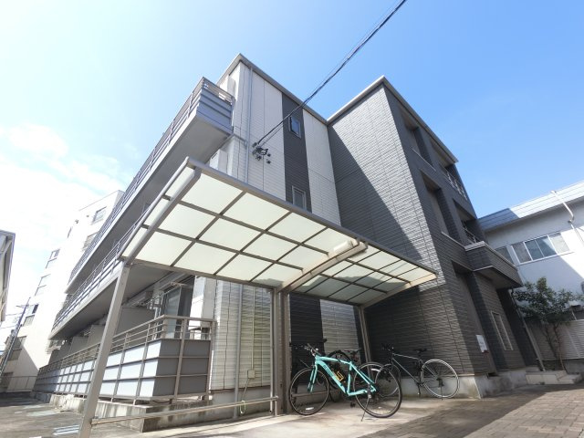 NewRich　Ⅳの外観