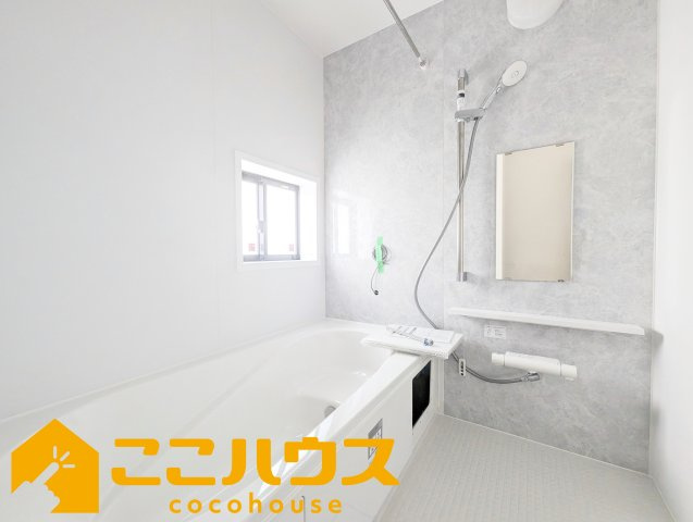 宜野湾市伊佐２丁目　ハートフルタウン　新築戸建て　全６棟　C号棟の浴室|お子様とゆっくりくつろげる1坪ユニットバス