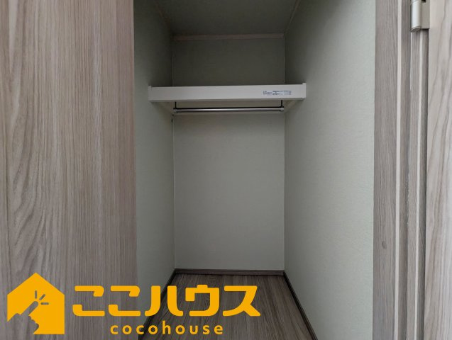 宜野湾市伊佐２丁目　ハートフルタウン　新築戸建て　全６棟　C号棟の収納|洋服が多い方でも安心の収納力