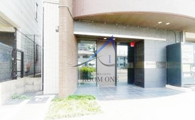 ベルグレード王子のエントランス|エントランスです。