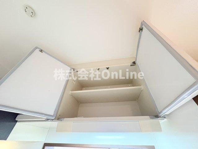 フジパレスフォンターナⅠ番館の収納