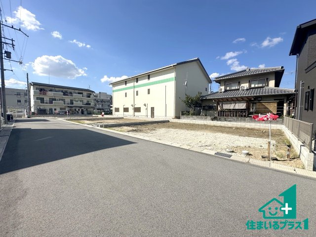●24(土)25(日)現地案内可能！ 桜井市粟殿　第15期　新築一戸建ての前面道路含む現地写真|周辺は閑静な住宅街です。前面道路もしっかりと有りますので車の出し入れも安心ですよ！