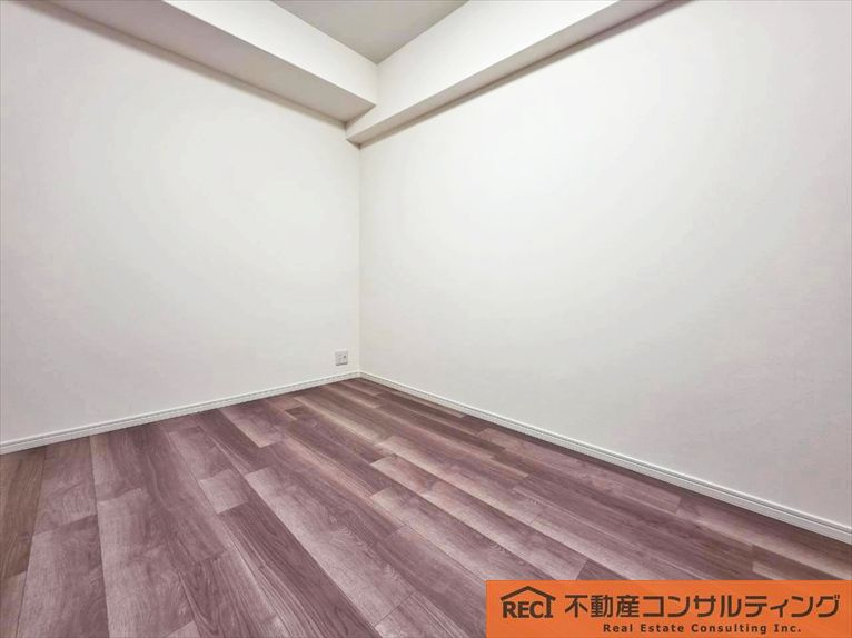 本山ロイヤルマンションの駐輪場