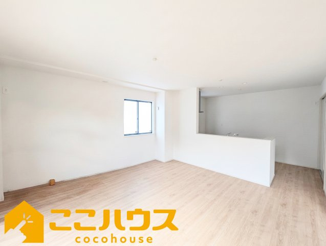 宜野湾市伊佐２丁目　ハートフルタウン　新築戸建て　全６棟　D号棟の居間・リビング|LDK15帖