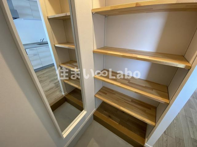 立花ビルの玄関|同建物別部屋参考写真