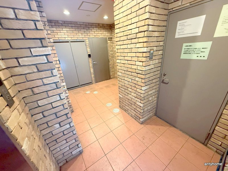 エルパラッツォ日本橋　仲介手数料無料のロビー