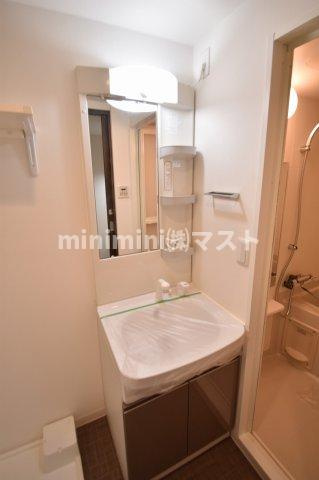 La Douceur梅田Eastの洗面所