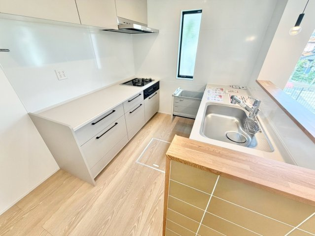 大府市桃山町4期のキッチン|上等な設備を備えたキッチン空間。上品な暮らしに寄り添う、格別なこだわりの詰まった空間です。									
									