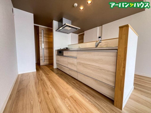 トリフォリアの居間・リビング