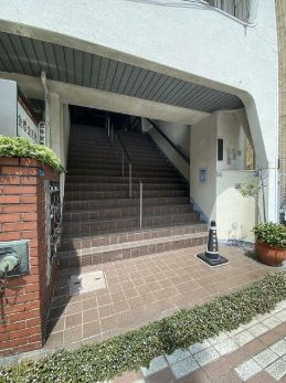 江東区富岡１丁目の賃貸マンション