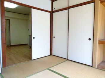 江東区富岡１丁目の賃貸マンション
