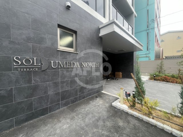 ソルテラスUMEDA NORTHのエントランス