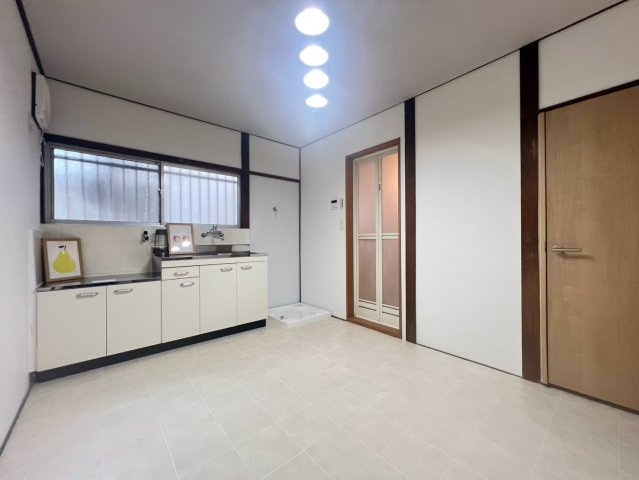 上高丸3丁目戸建の居間・リビング