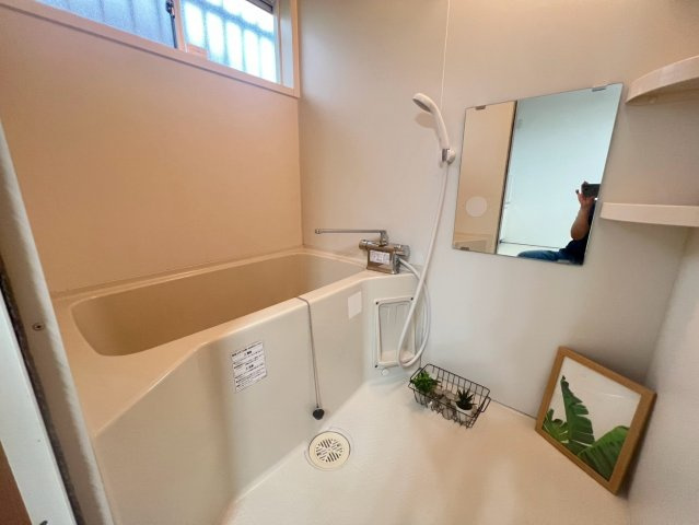 上高丸3丁目戸建の浴室