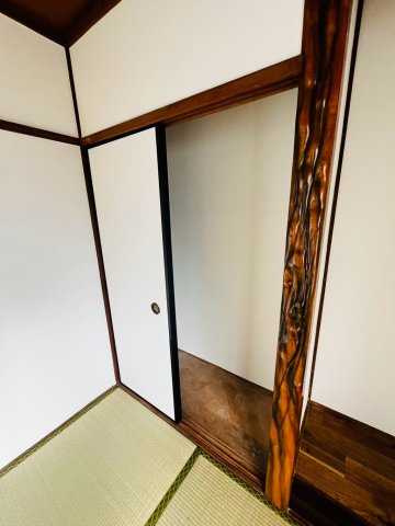上高丸3丁目戸建の収納