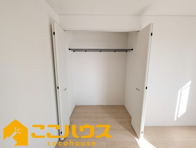 糸満市照屋第３　クレイドルガーデン　新築戸建て　全４棟　１号棟の収納|洋服が多い方でも安心の収納力