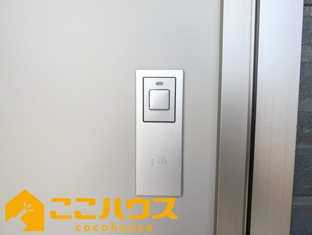 糸満市照屋第３　クレイドルガーデン　新築戸建て　全４棟　１号棟の防犯設備|タッチキー
