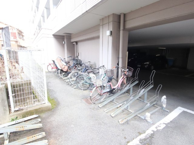 シティホームズ生駒駅前のその他