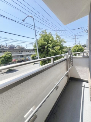 【バルコニー】 | 港南台１丁目戸建て