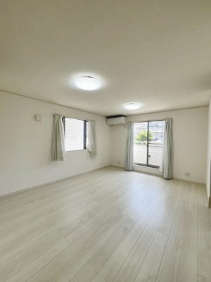 【居間・リビング】 | 港南台１丁目戸建て