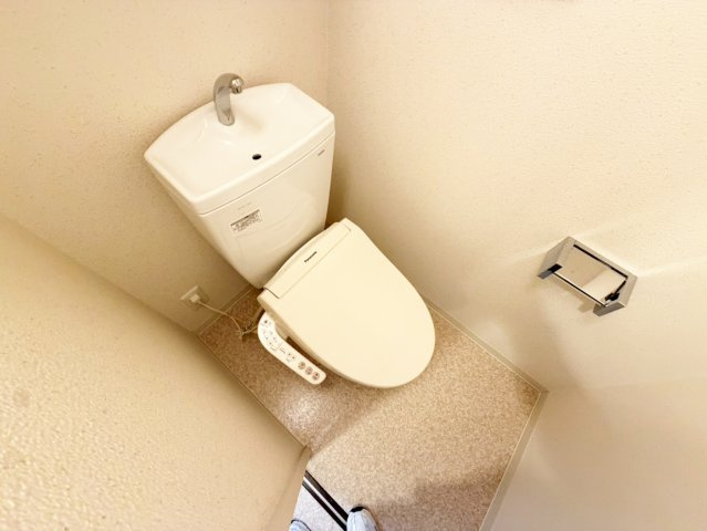 小西マンションのトイレ