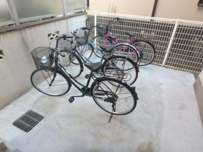【その他共用部分】 | ロイヤルメゾン西宮北口VII | 自転車置場