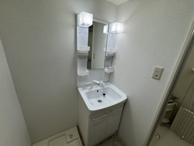 かねまつ庄内ビルの独立洗面台