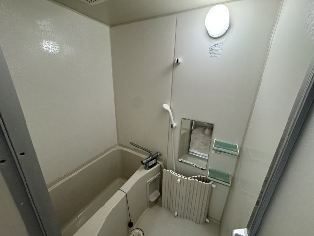 かねまつ庄内ビルの浴室